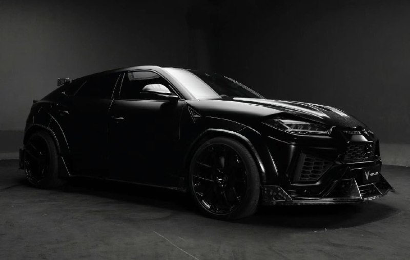 Lamborghini Urus превратили в «Бэтмобиль»: Venuum Furioso Lamborghini Urus превратили в «Бэтмобиль»: Venuum Furioso