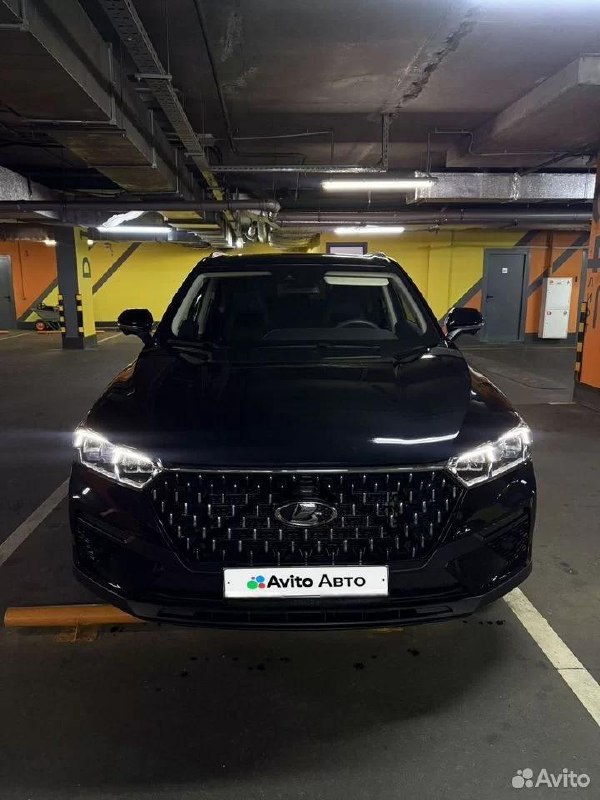 В Москве выставили на продажу ещё одну Lada X-Cross 5