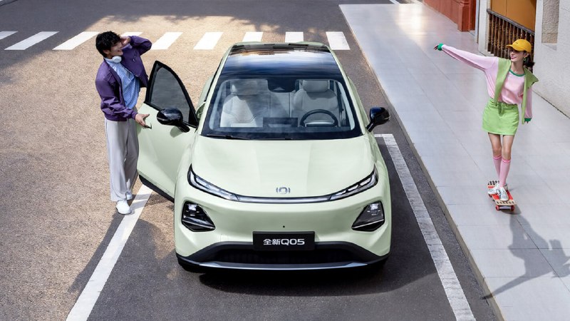 Новый лидер продаж в России, анонс Tesla и твердотельные стандарты: главное за неделю Новый лидер продаж в России, анонс Tesla и твердотельные стандарты: главное за неделю