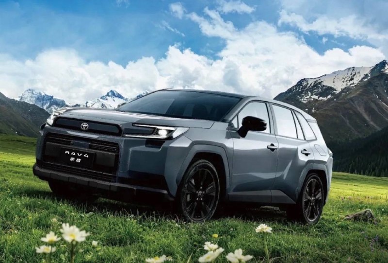 Toyota RAV4 Off-Road Edition: внедорожная версия с передним приводом за 1,8 млн рублей Toyota RAV4 Off-Road Edition: внедорожная версия с передним приводом за 1,8 млн рублей