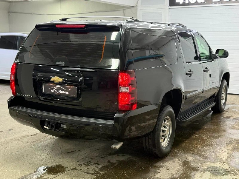 Бронированный сейф на колёсах: Chevrolet Suburban 2007 года за 5,9 млн рублей Бронированный сейф на колёсах: Chevrolet Suburban 2007 года за 5,9 млн рублей