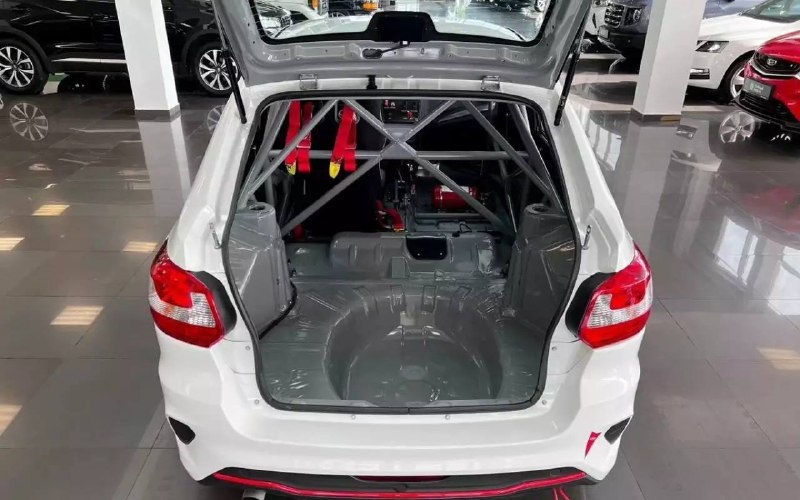 Гоночная Лада Гранта Sport S1600 продается почти за 3 млн рублей