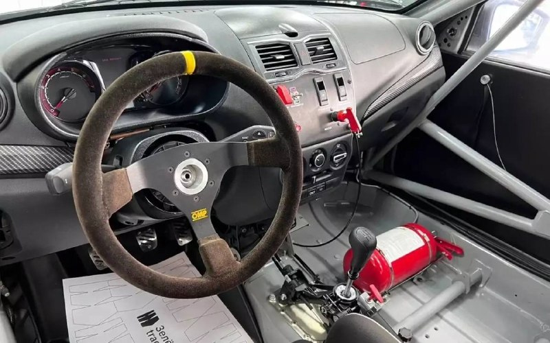 Гоночная Лада Гранта Sport S1600 продается почти за 3 млн рублей