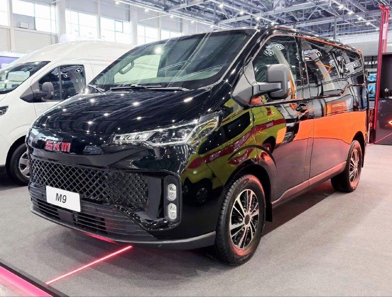 АВТОВАЗ представил бронированный минивэн SKM M9 на «Комтрансе» АВТОВАЗ представил бронированный минивэн SKM M9 на «Комтрансе»