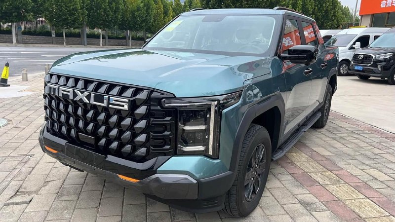 Редкий пикап Maxus Interstellar X: будущий Volkswagen Amarok