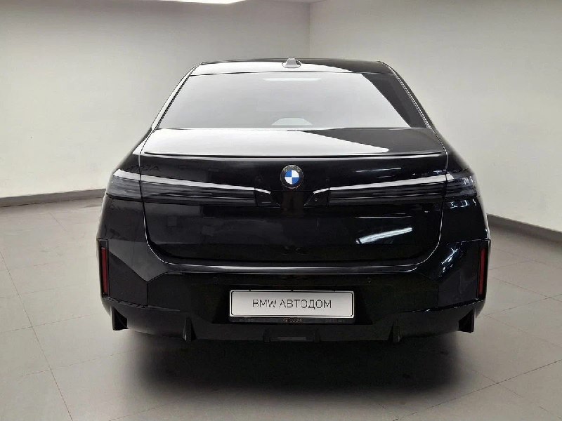 Обновлённый BMW 7 серии G70 вышел на российский рынок: объявлены цены Обновлённый BMW 7 серии G70 вышел на российский рынок: объявлены цены