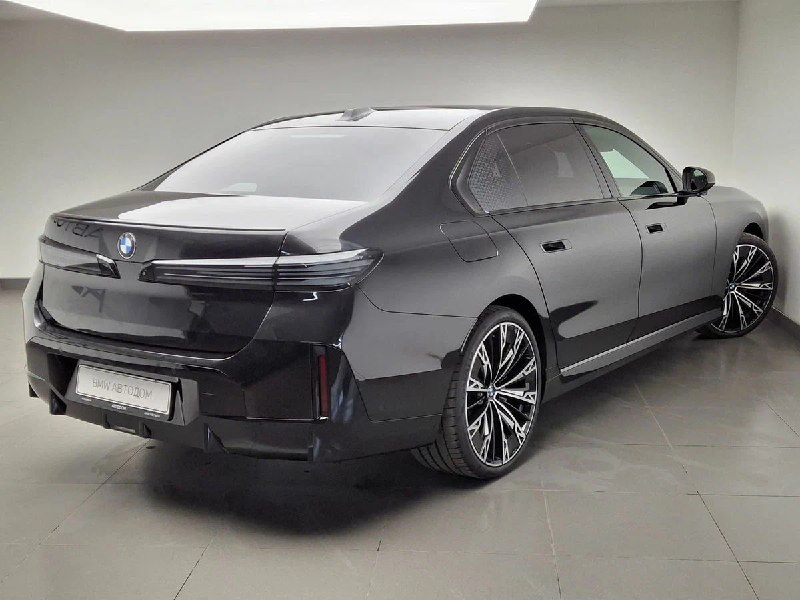 Обновлённый BMW 7 серии G70 вышел на российский рынок: объявлены цены Обновлённый BMW 7 серии G70 вышел на российский рынок: объявлены цены