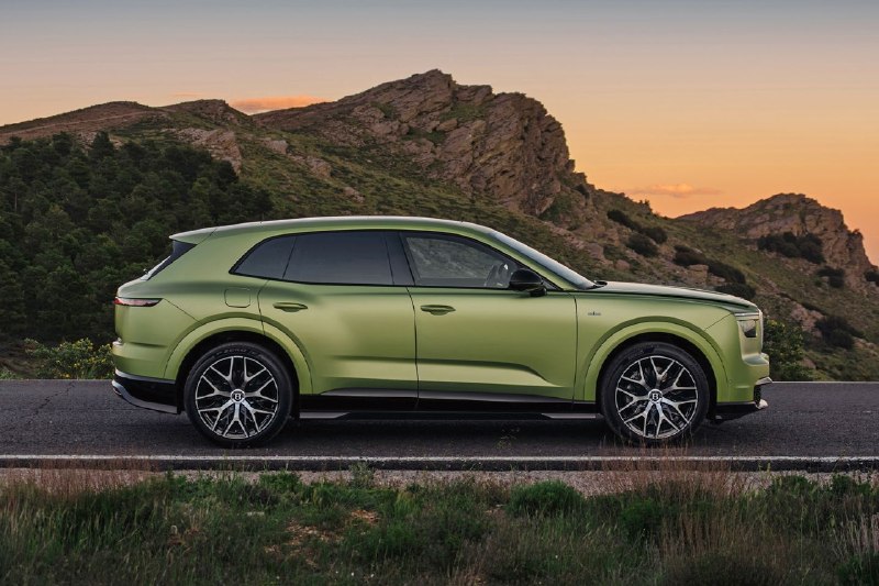 Bentley представила первый электрический кроссовер Torcal Bentley представила первый электрический кроссовер Torcal