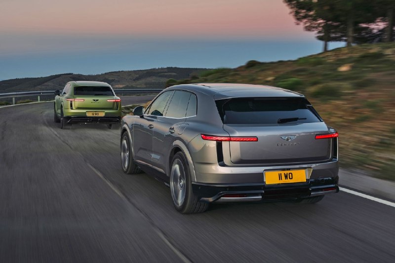 Bentley представила первый электрический кроссовер Torcal Bentley представила первый электрический кроссовер Torcal