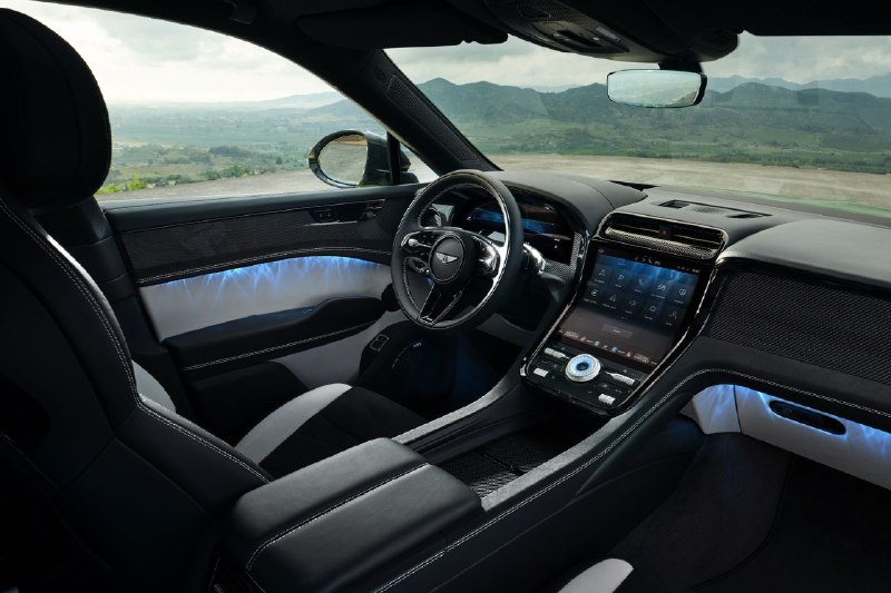 Bentley представила первый электрический кроссовер Torcal Bentley представила первый электрический кроссовер Torcal
