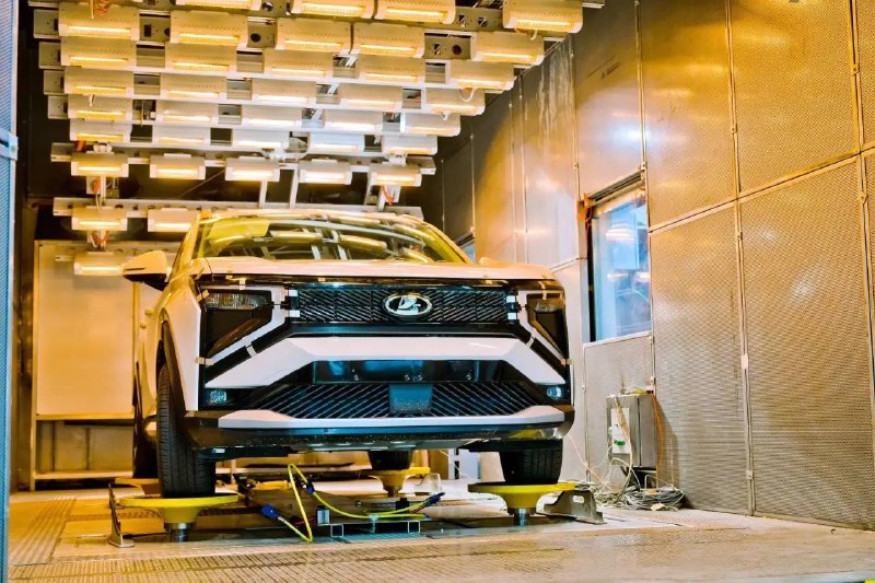 Лада Азимут прошёл первые испытания на новом вибростенде АвтоВАЗа Лада Азимут прошёл первые испытания на новом вибростенде АвтоВАЗа