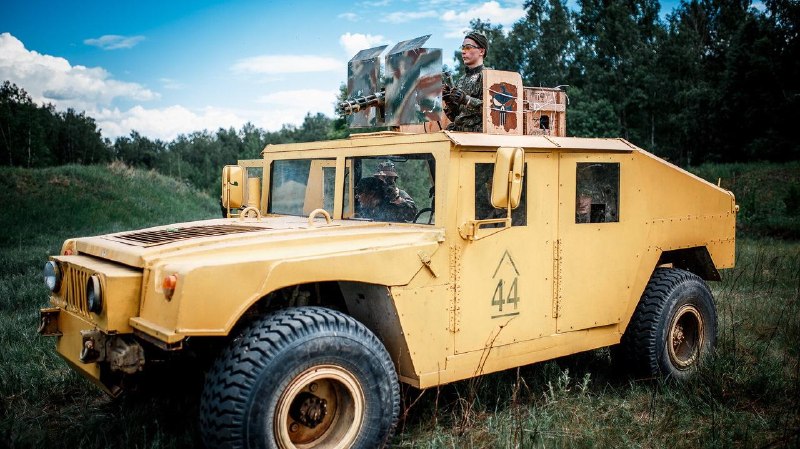 Самодельные реплики HMMWV для страйкбола