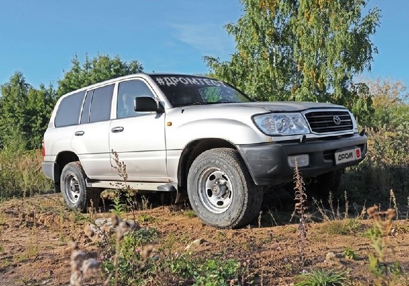 Toyota Land Cruiser 105 с пробегом более 1 000 000 км: честный отзыв владельца Toyota Land Cruiser 105 с пробегом более 1 000 000 км: честный отзыв владельца