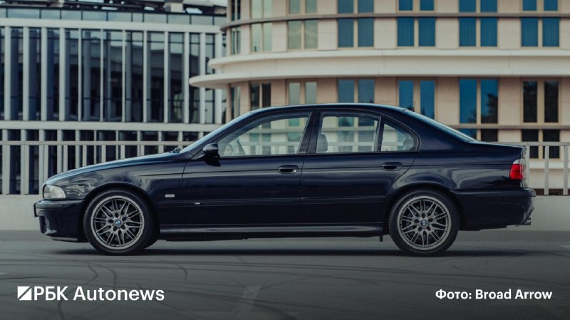 Единственный BMW M5 с двигателем Volkswagen W10 выставлен на аукцион Broad Arrow Единственный BMW M5 с двигателем Volkswagen W10 выставлен на аукцион Broad Arrow