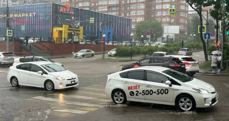 Агентство исследовало парк российского такси: 885 тысяч машин Агентство исследовало парк российского такси: 885 тысяч машин