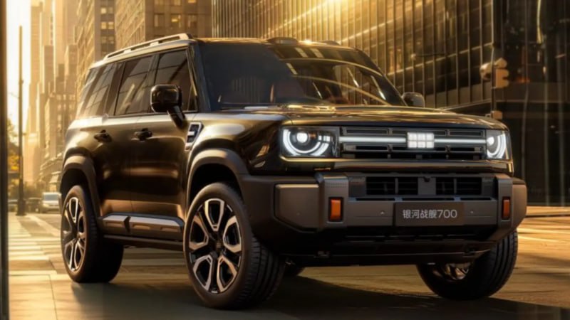 Geely Battleship 700 собрал 44 тысячи заявок за первый час в Китае