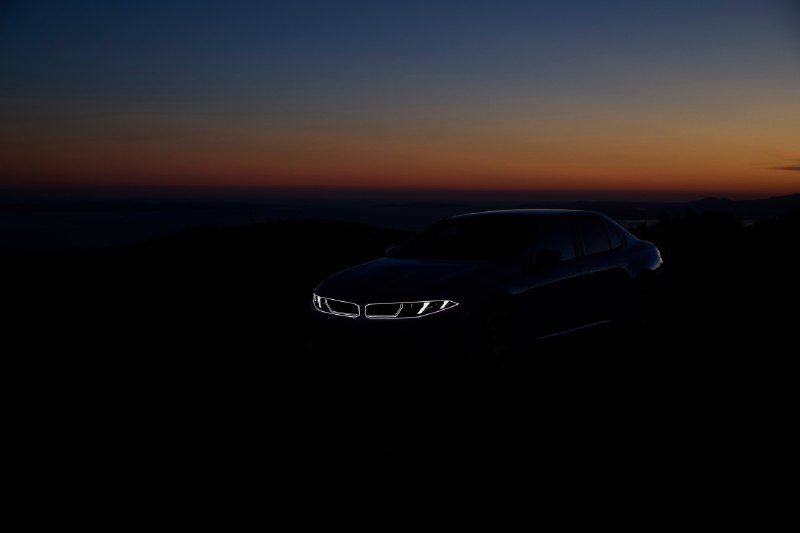 BMW представила новую 3-Series в стиле Neue Klasse BMW представила новую 3-Series в стиле Neue Klasse