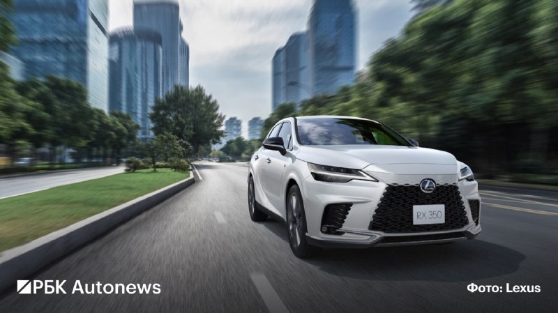 Lexus начал продажи обновленного кроссовера RX в Японии Lexus начал продажи обновленного кроссовера RX в Японии