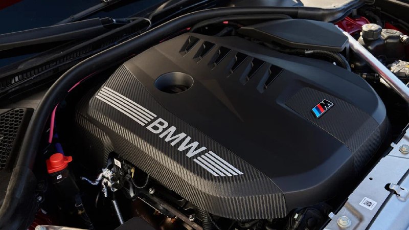 BMW 3 серии сохранила ДВС: новая «тройка» стала гибридом и спорткаром BMW 3 серии сохранила ДВС: новая «тройка» стала гибридом и спорткаром