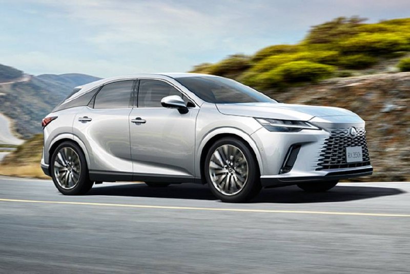 Обновленный Lexus RX: небольшие правки дизайна и перенастроенное шасси