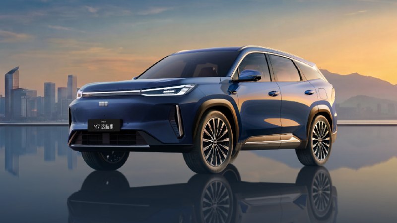 Geely Galaxy M7 — гибридный кроссовер среднего класса с запасом хода 1730 км