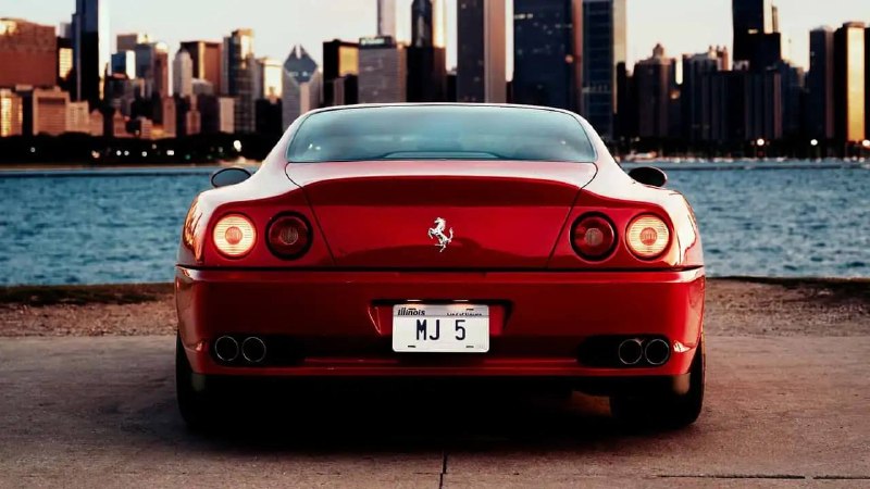 Ferrari Майкла Джордана продали за рекордные $2,7 млн