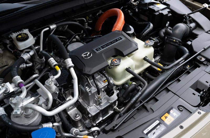 Mazda снова хочет сделать двигатель Ванкеля главным: намёк на спорткар Mazda снова хочет сделать двигатель Ванкеля главным: намёк на спорткар