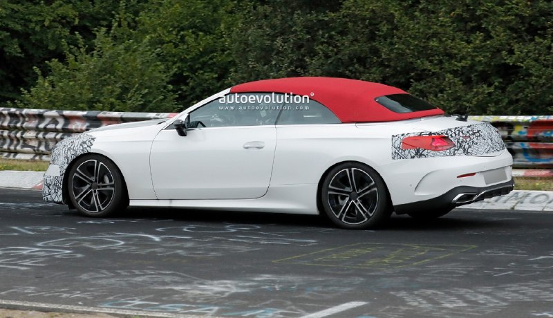 Обновлённый Mercedes CLE Cabriolet заметили на Нюрбургринге