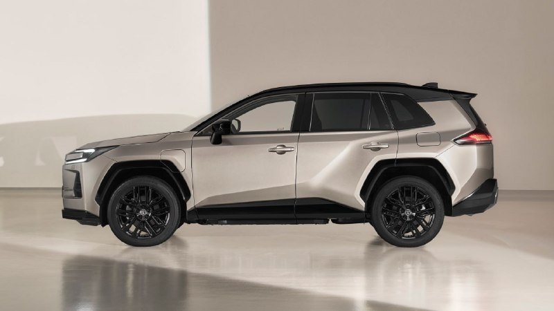 Дилер Toyota требует через суд разрешить поставки Toyota и Lexus в Россию Дилер Toyota требует через суд разрешить поставки Toyota и Lexus в Россию