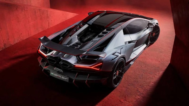 Venuum сделала Lamborghini Revuelto еще более вызывающим Venuum сделала Lamborghini Revuelto еще более вызывающим
