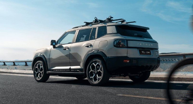 Jetour T1 i-DM: подзаряжаемый гибрид с запасом хода 1400 км Jetour T1 i-DM: подзаряжаемый гибрид с запасом хода 1400 км
