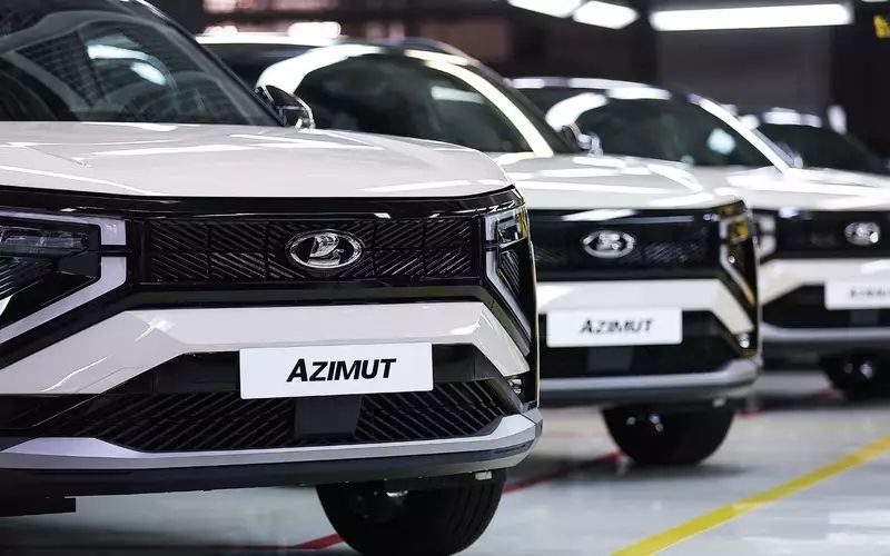 Гибридный LADA Azimut PHEV 4WD выйдет в серию в 2028 году Гибридный LADA Azimut PHEV 4WD выйдет в серию в 2028 году