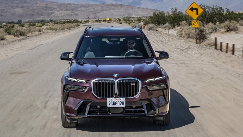 BMW перекраивает модельный ряд: большой SUV для США, доступный электрокар для Европы и сокращение штата BMW перекраивает модельный ряд: большой SUV для США, доступный электрокар для Европы и сокращение штата
