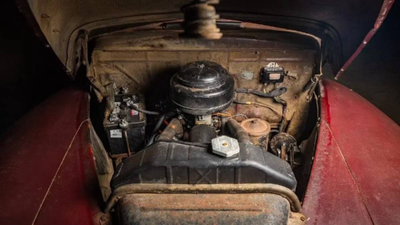 Ford Super Deluxe Station Wagon 1946: редкий Woodie с деревянным кузовом на аукционе Ford Super Deluxe Station Wagon 1946: редкий Woodie с деревянным кузовом на аукционе