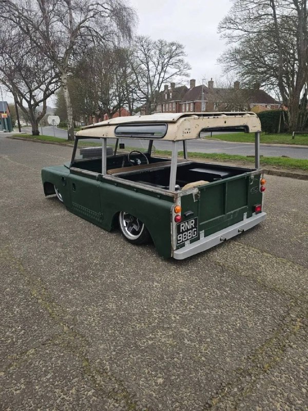 Самый низкий Land Rover в мире: кастом на базе Volkswagen Beetle Самый низкий Land Rover в мире: кастом на базе Volkswagen Beetle