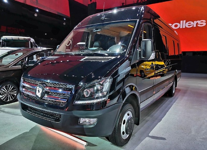 Sollers показал микроавтобус SF7, повторяющий Mercedes-Benz Sprinter W906