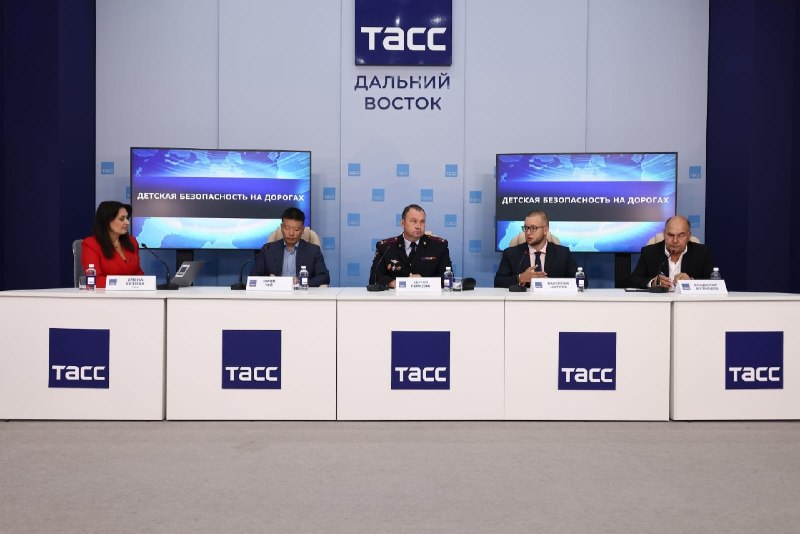 В Приморье обсудили детскую безопасность на дорогах и профилактику травматизма