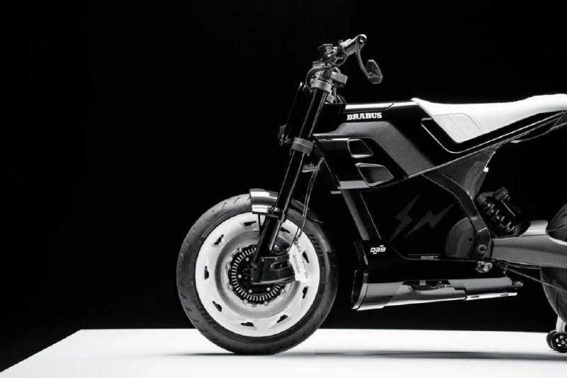 Brabus представил электромотоцикл Urban E Fragment Edition тиражом 10 штук