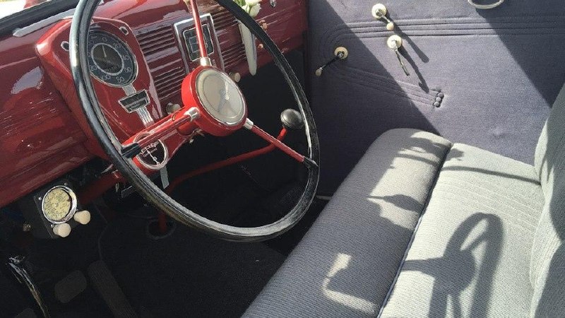 Восстановлен редкий Opel Kapitän 1943 года в двухдверном кузове LZ Восстановлен редкий Opel Kapitän 1943 года в двухдверном кузове LZ