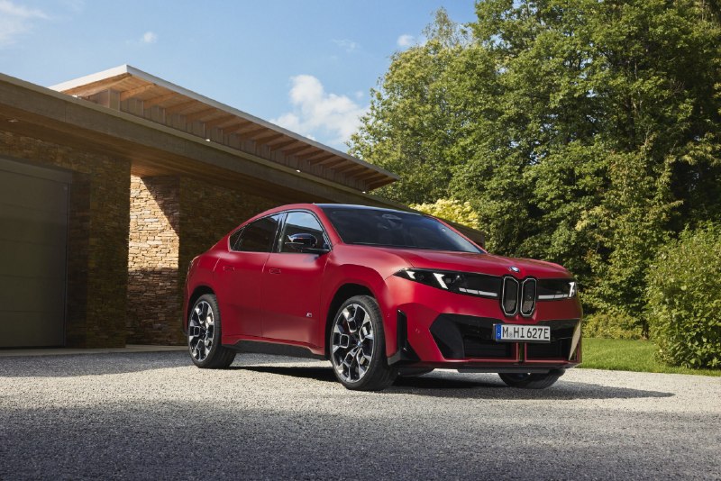 BMW представил iX4: третья модель Neue Klasse с запасом хода до 689 км