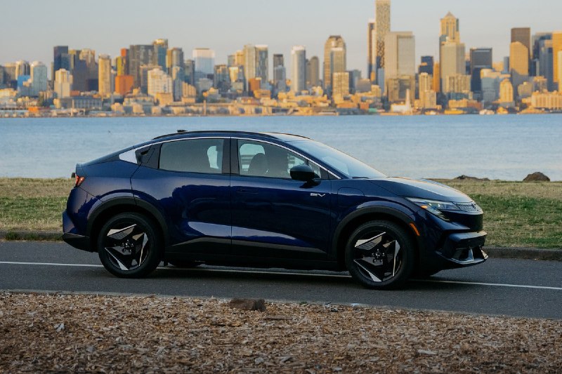 Mitsubishi Eclipse Sportback EV оказался дороже Nissan Leaf в США Mitsubishi Eclipse Sportback EV оказался дороже Nissan Leaf в США