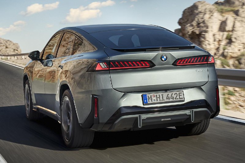 BMW представила электрический кроссовер iX4 на платформе Neue Klasse BMW представила электрический кроссовер iX4 на платформе Neue Klasse