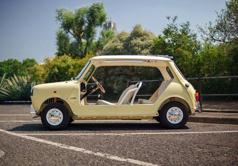 Crayford Mojito: классический Mini стал пляжным автомобилем Crayford Mojito: классический Mini стал пляжным автомобилем