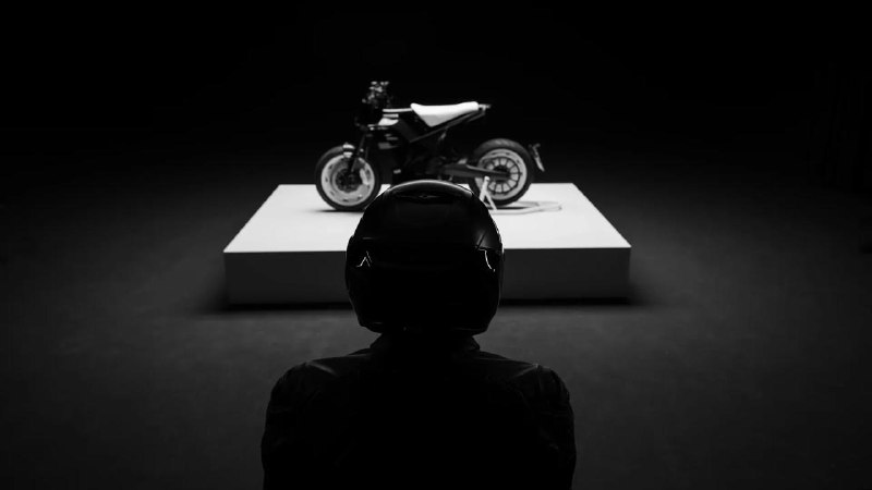 Brabus представил эксклюзивный электробайк Urban E Fragment Edition Brabus представил эксклюзивный электробайк Urban E Fragment Edition