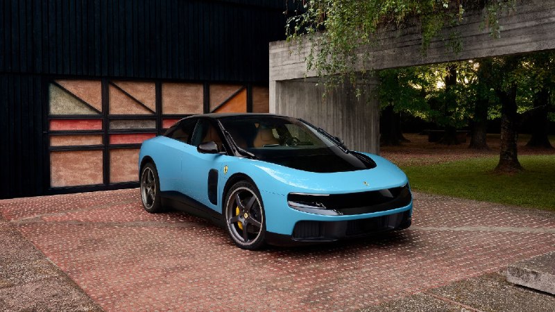 Первый электрический Ferrari Luce появился благодаря совету Джеффа Безоса
