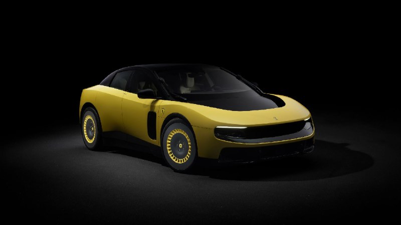 Как Джефф Безос подтолкнул Ferrari к первому электрокару Как Джефф Безос подтолкнул Ferrari к первому электрокару