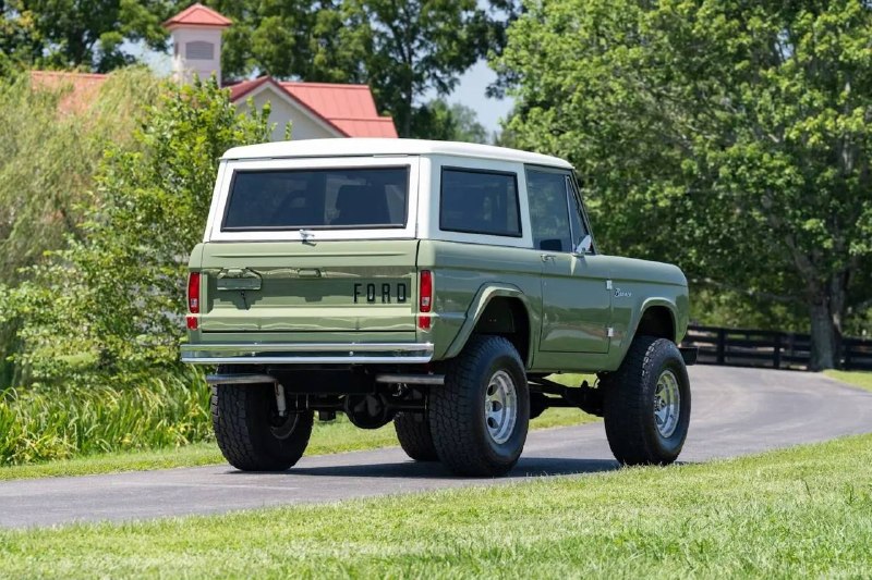 Ford Bronco 1969 года с Coyote V8 выставят на аукцион Mecum Ford Bronco 1969 года с Coyote V8 выставят на аукцион Mecum