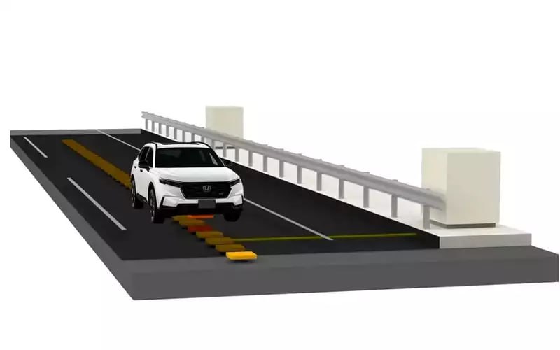 Honda создаёт беспроводную зарядку электромобилей во время движения