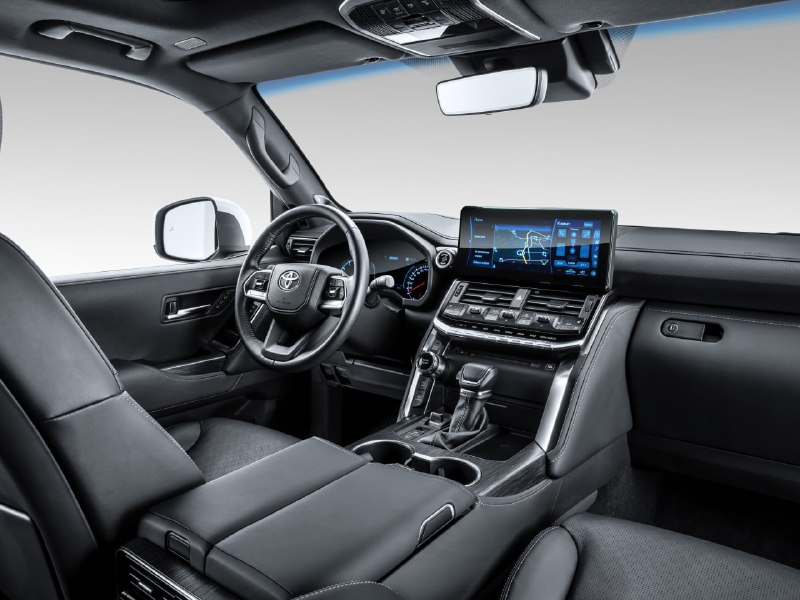 Toyota Land Cruiser 300 снова завозят в Россию: цены от 11,5 млн рублей Toyota Land Cruiser 300 снова завозят в Россию: цены от 11,5 млн рублей