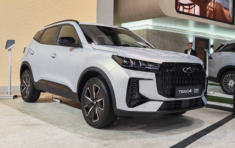 Chery Tiggo 4 CSH: гибридный кроссовер с новой внешностью